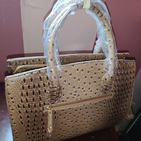 Brand new croc-embossed women's handbag and wallet set - Picture 4 of 6